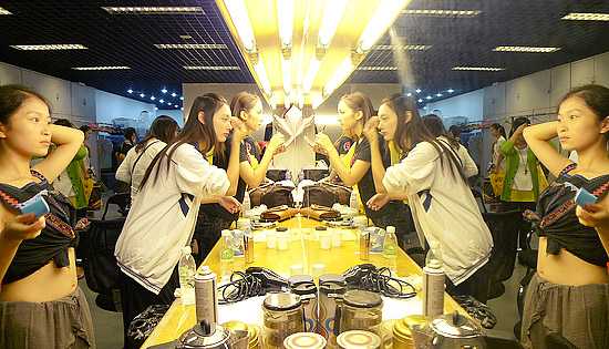 雷光闪耀戏剧节