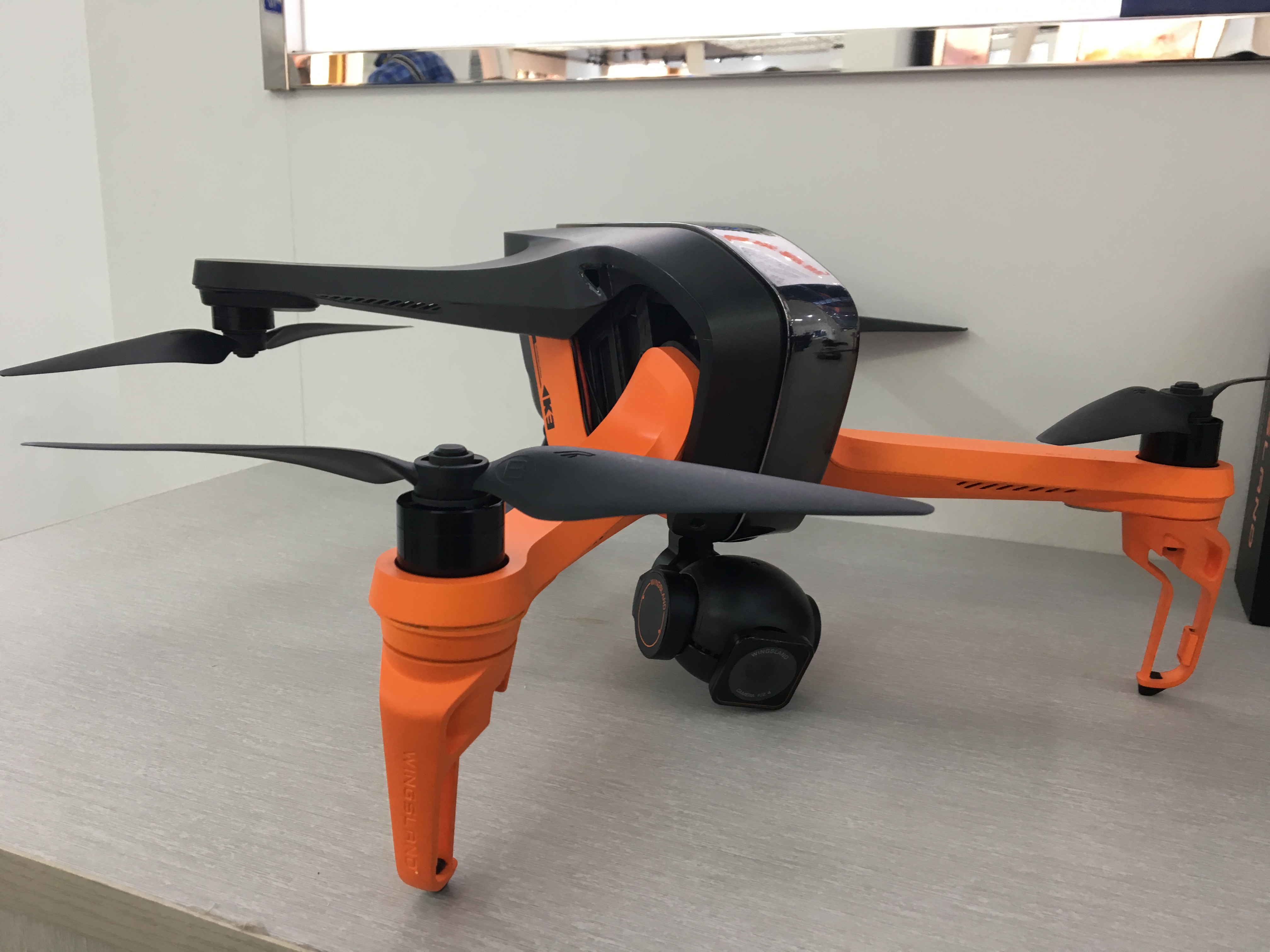 %e6%97%a0%e4%ba%ba%e6%9c%ba-1