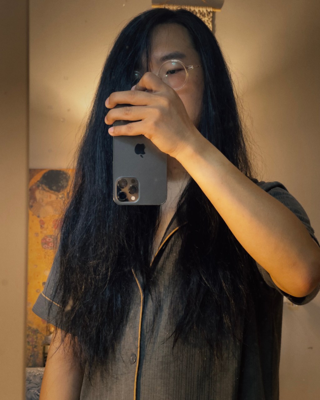 这是还有两个月就蓄满四年的头发