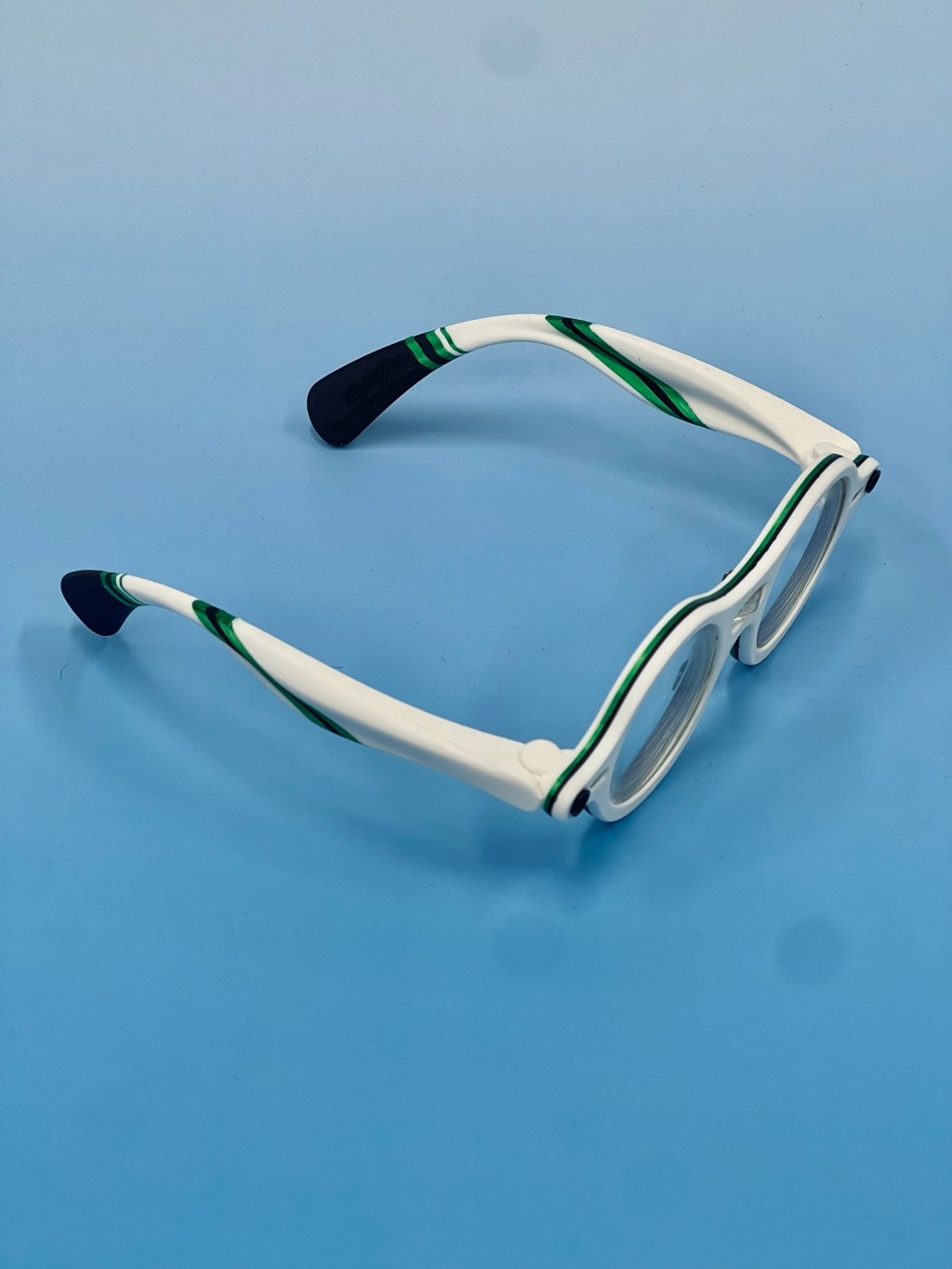 最后一次更新这款眼镜框了！