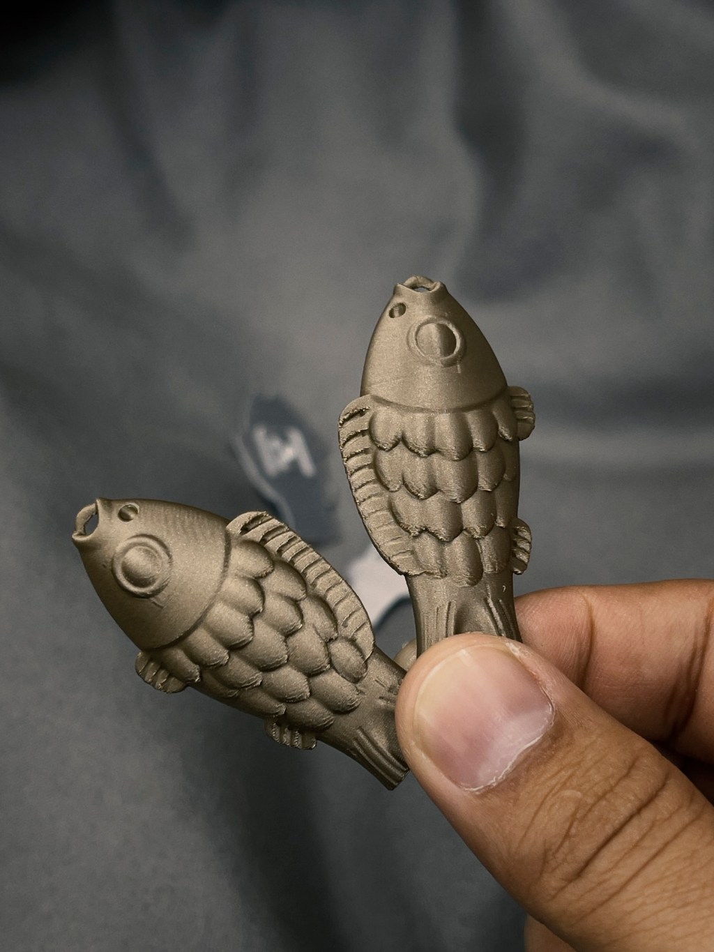 自制一对小鱼符 :)